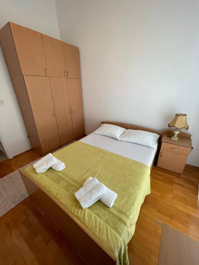 Aquarium Apartment Kotor Luaran gambar