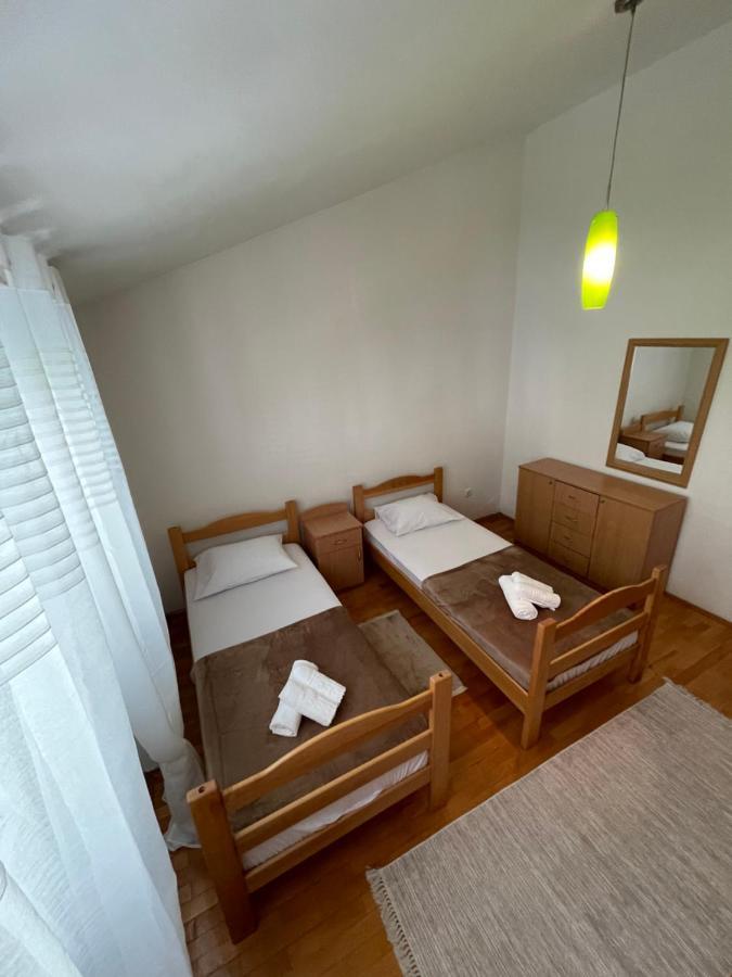 Aquarium Apartment Kotor Luaran gambar